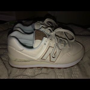 New Balance shoes, tennis shoes, women’s shoes